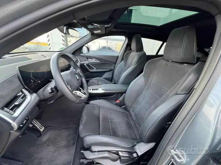 BMW X2 2025 photo 3