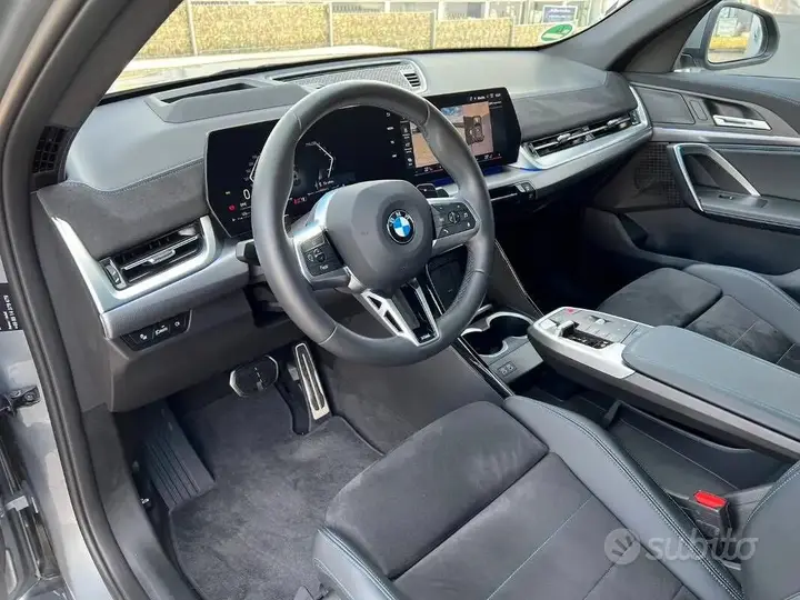 BMW X2 2025 photo 2