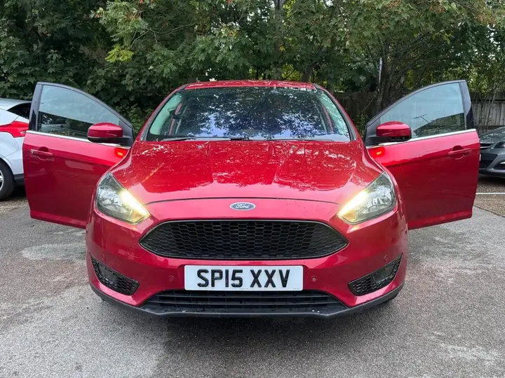 Ford Focus 2015 photo 5