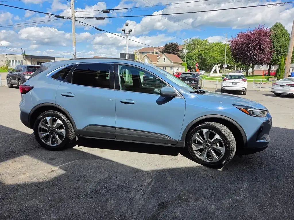 Ford Escape 2025 photo 4