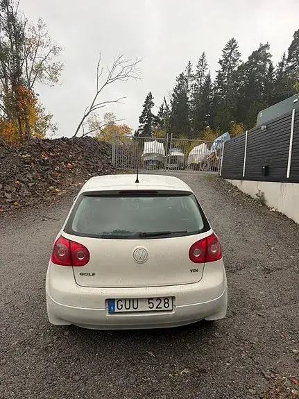Volkswagen Golf 5 2008 photo 4