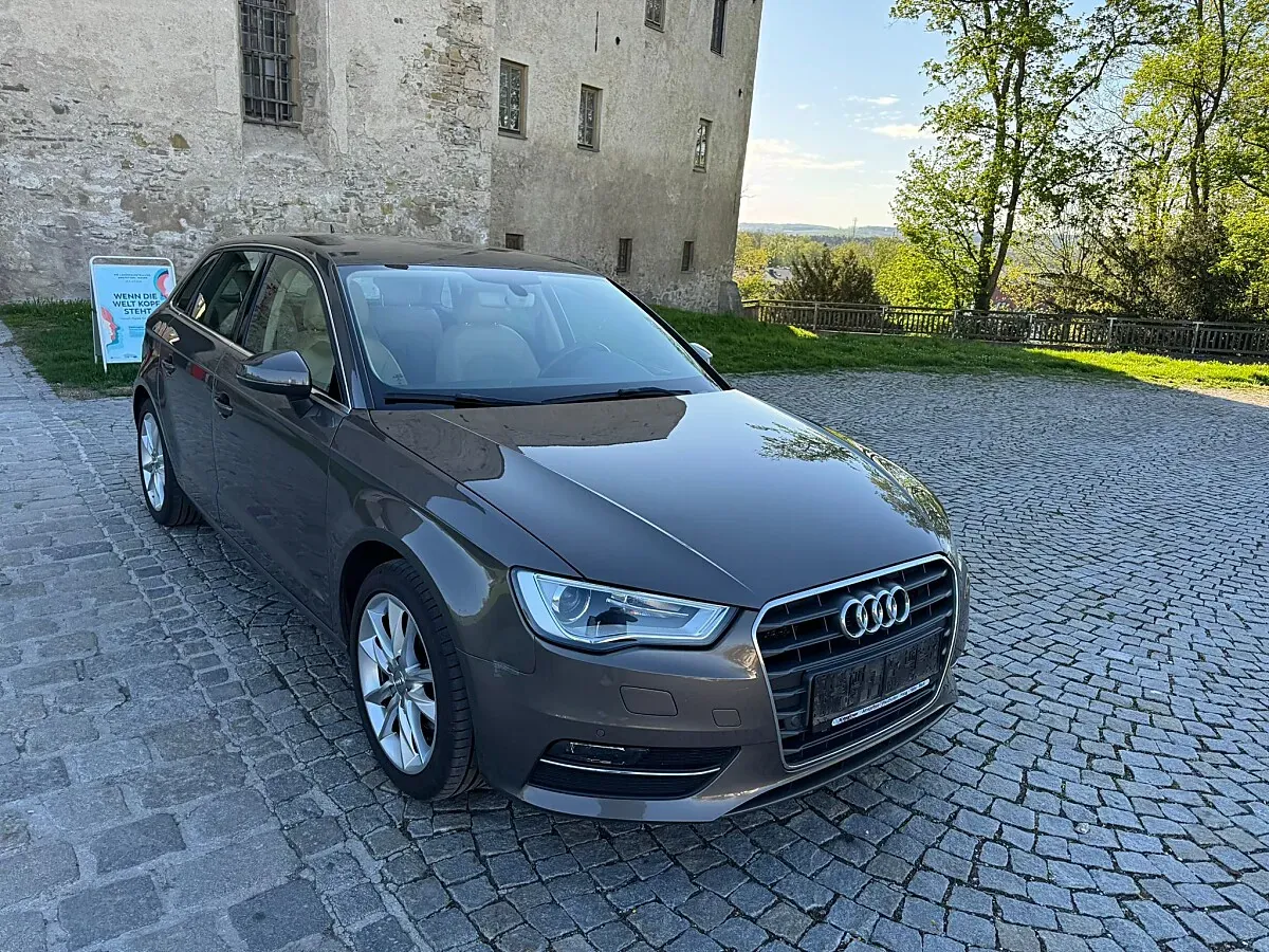 Audi A3 2015 photo 2