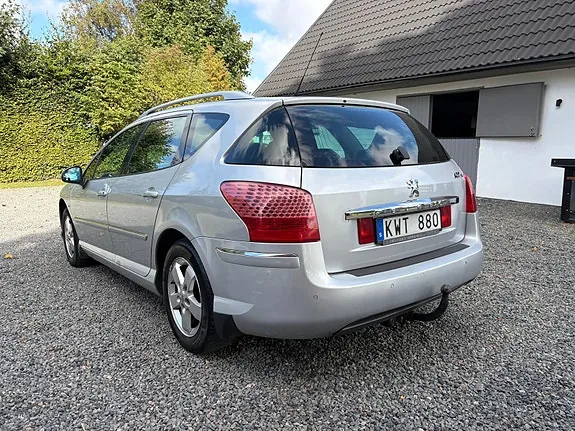 Peugeot 407 2011 photo 3