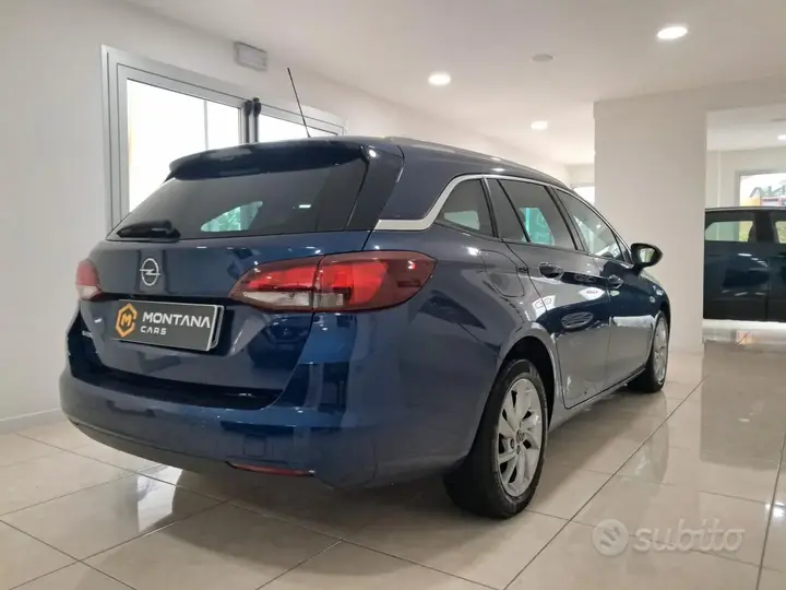 Opel Astra 2021 photo 4