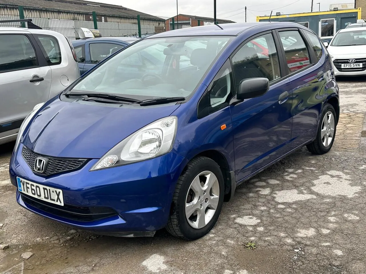 Honda Jazz 2010 photo 3