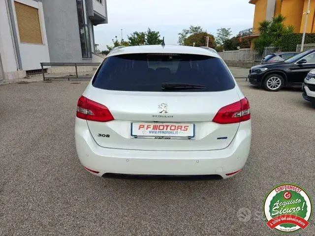 Peugeot 308 2016 photo 4