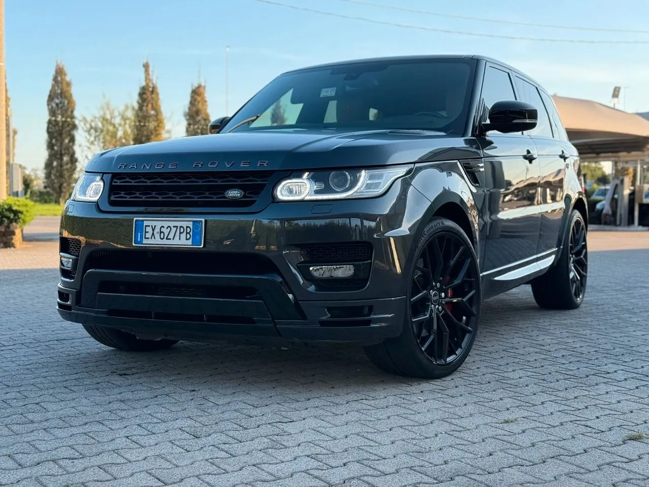Land Rover Range Sport 2015 photo 2