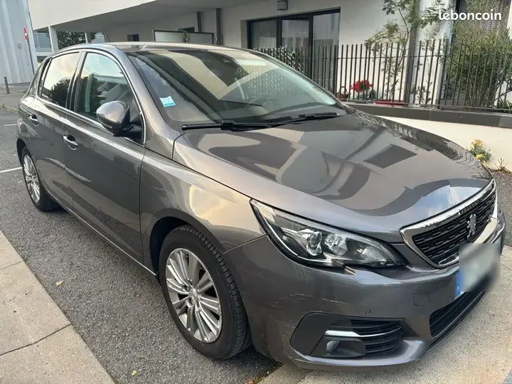 Peugeot 308 2018 photo 3
