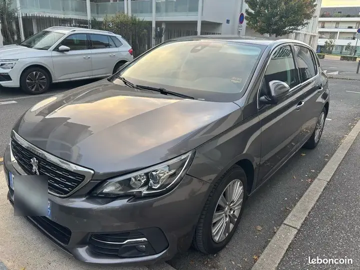 Peugeot 308 2018 photo 2
