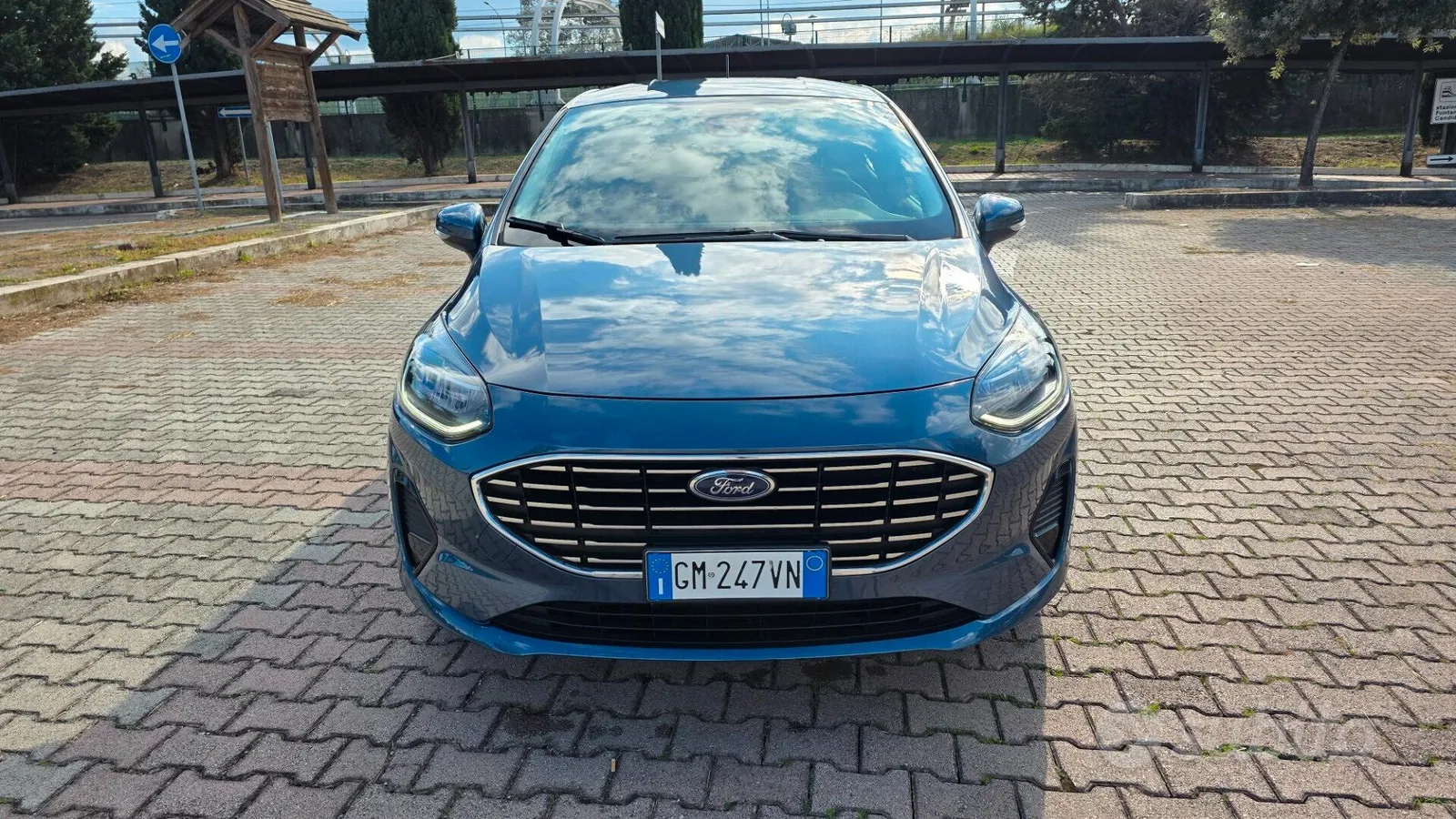Ford Fiesta 2023 photo 2