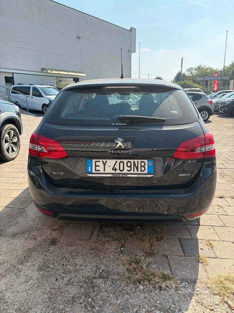 Peugeot 308 2015 photo 4
