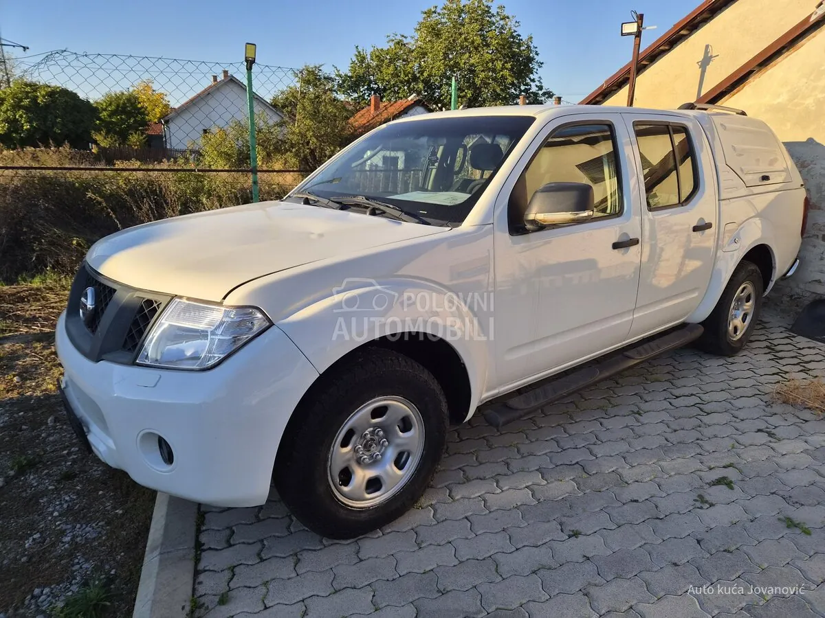 Nissan Navara 2012 photo 3
