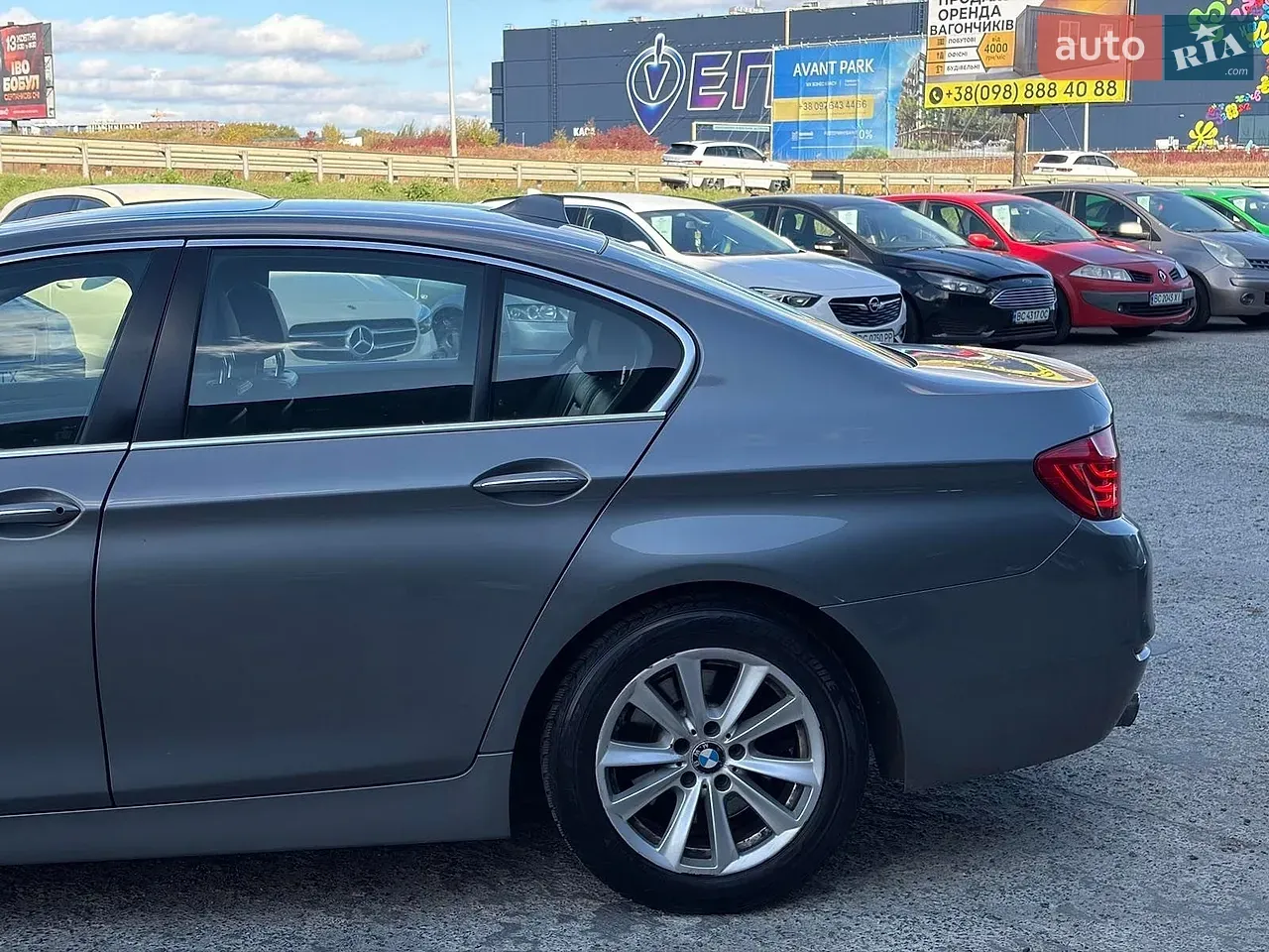 BMW 5 Series 2013 photo 5