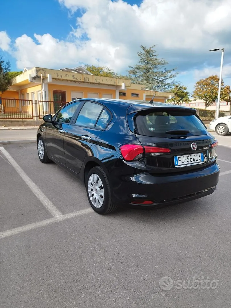 Fiat Tipo 2017 photo 2
