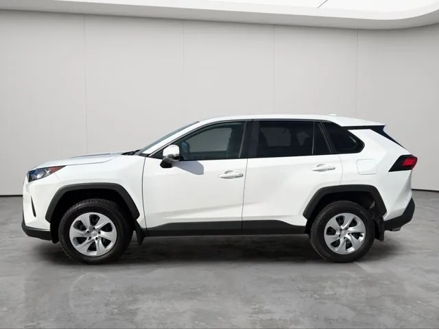 Toyota Rav4 2024 photo 3