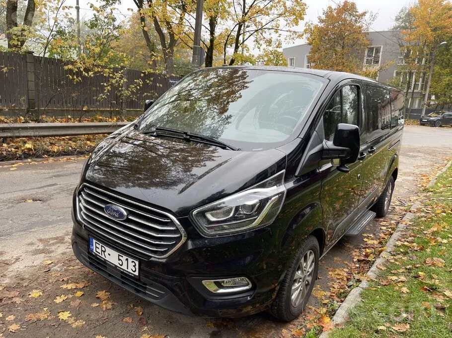 Ford Tourneo Custom 2020 photo 2