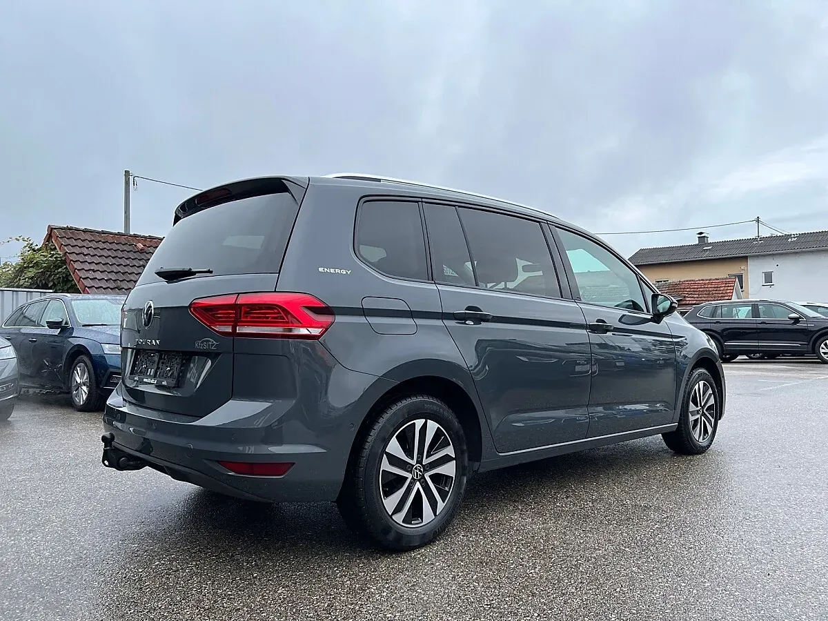Volkswagen Touran 2026 photo 3