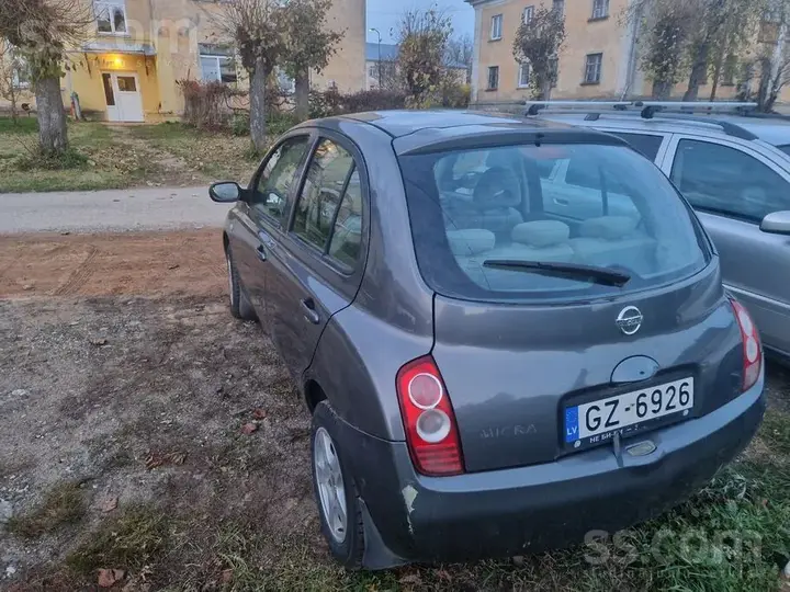 Nissan Micra 2004 photo 3