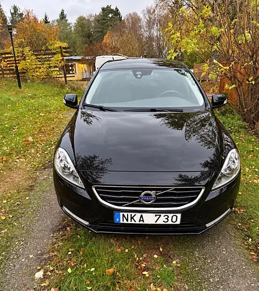 Volvo V40 2014 photo 2