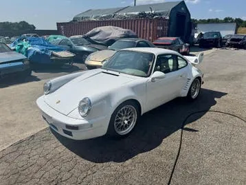 Porsche 930