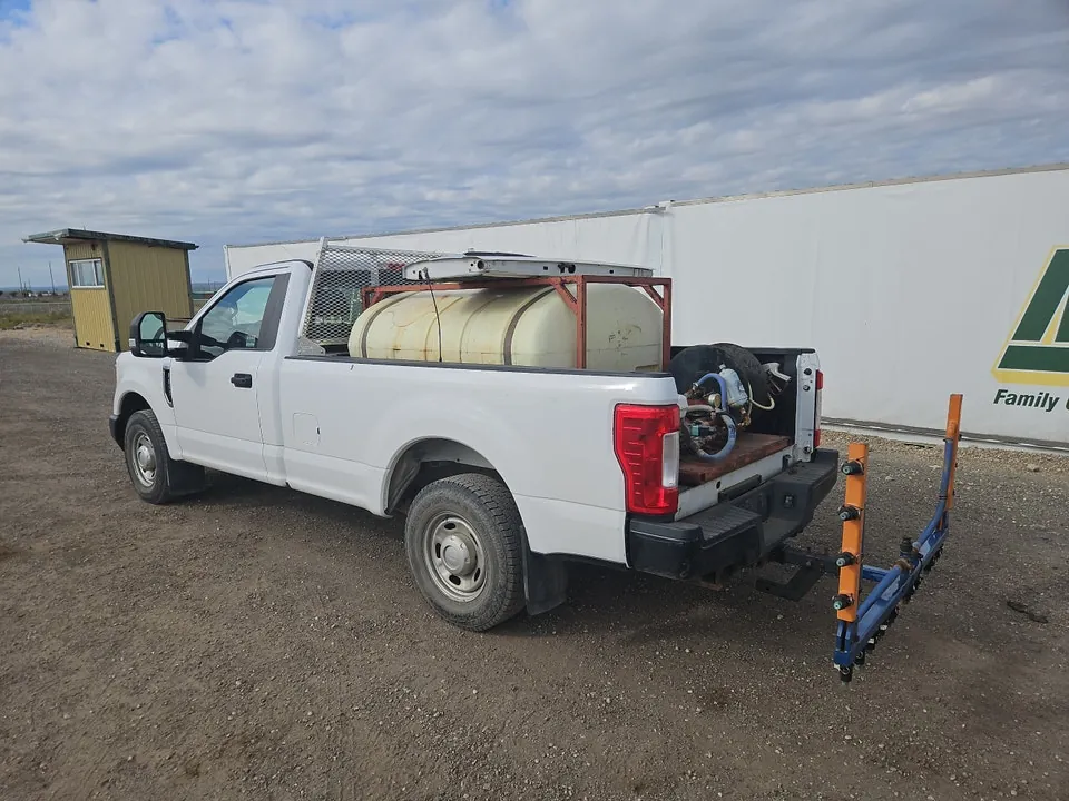 Ford F-250 Super Duty 2017 photo 2