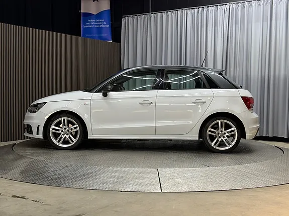 Audi A1 2012 photo 5