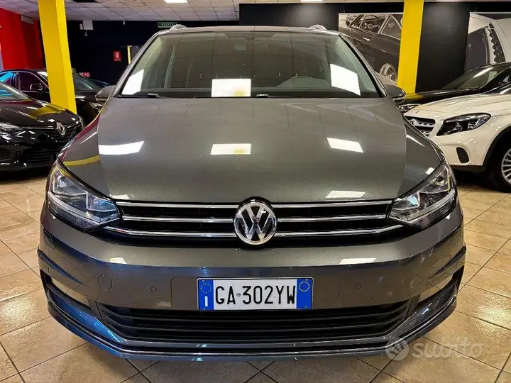 Volkswagen Touran 2019 photo 3