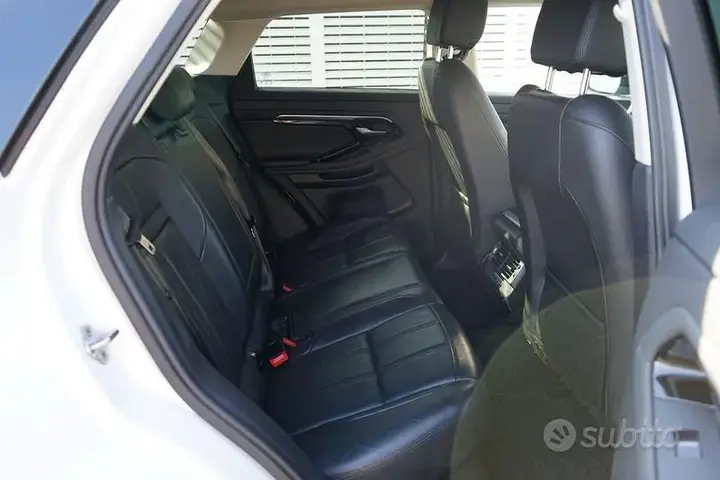 Land Rover Evoque 2020 photo 5