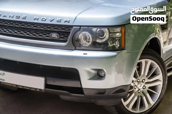 Land Rover Range Rover Sport 2011 photo 2