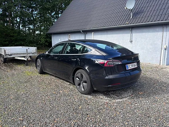 Tesla Model 3 2019 photo 4