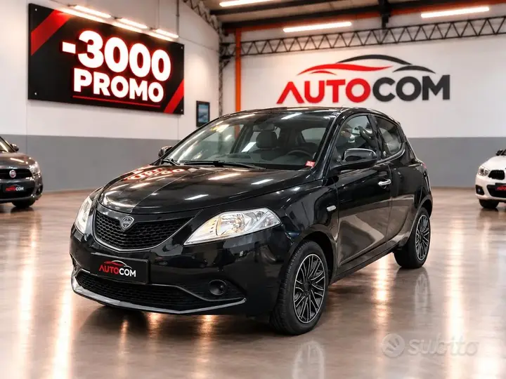 Lancia Ypsilon