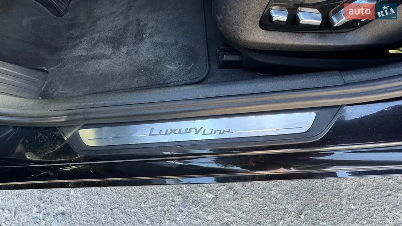 BMW 5 Series 2017 photo 5