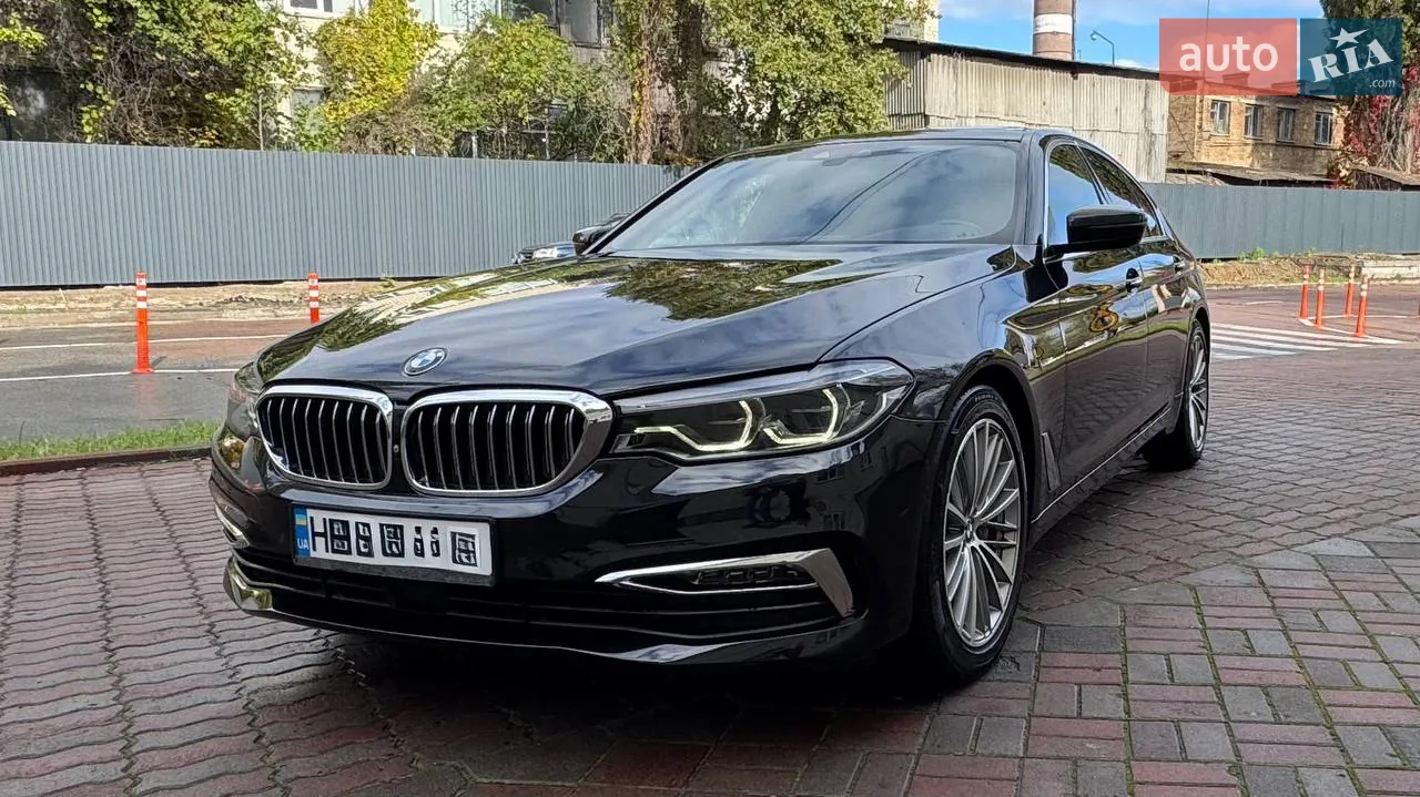 BMW 5 Series 2017 photo 2