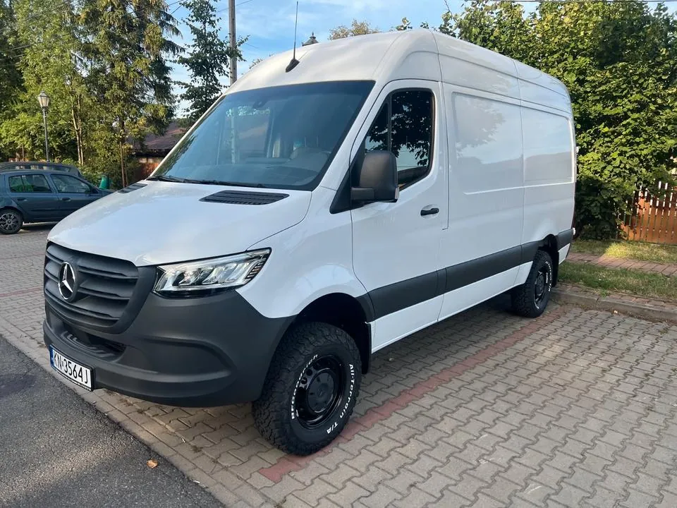 Mercedes-Benz Sprinter