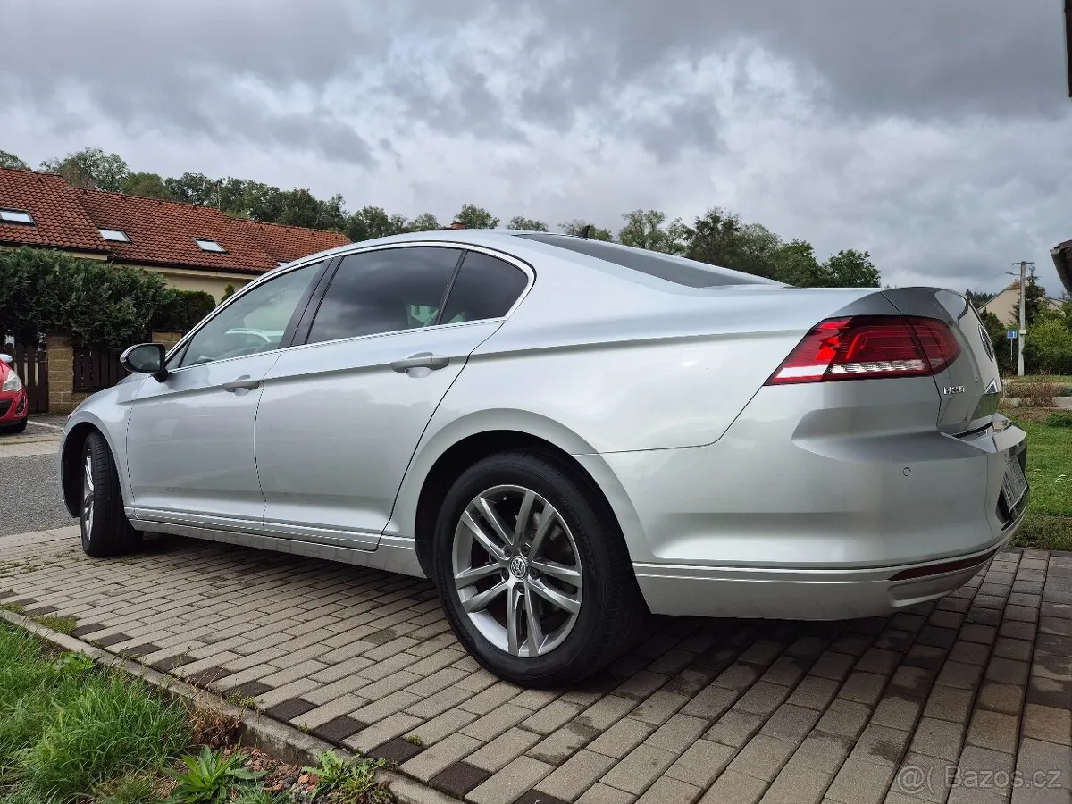 Volkswagen Passat 2016 photo 3