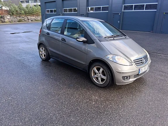 Mercedes-Benz A160 D 2007 photo 2