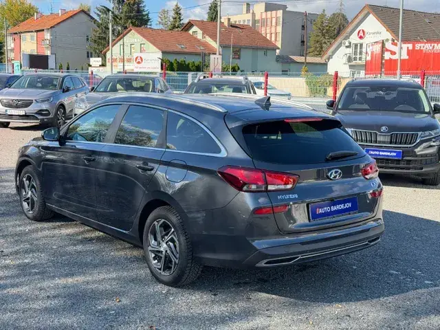 Hyundai I30 2023 photo 3