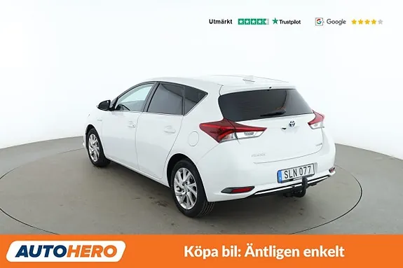 Toyota Auris 2018 photo 3