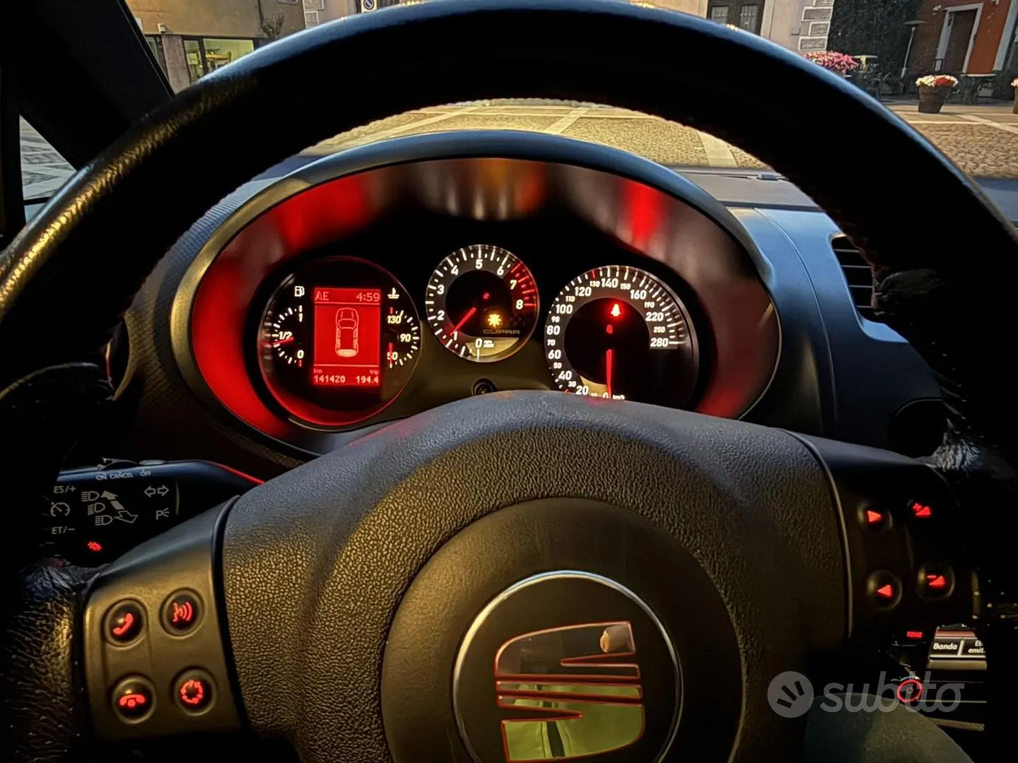 Seat Leon 2008 photo 2