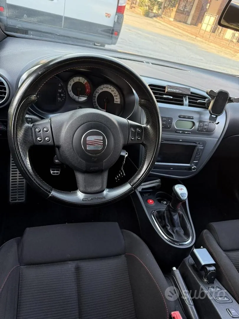 Seat Leon 2008 photo 4