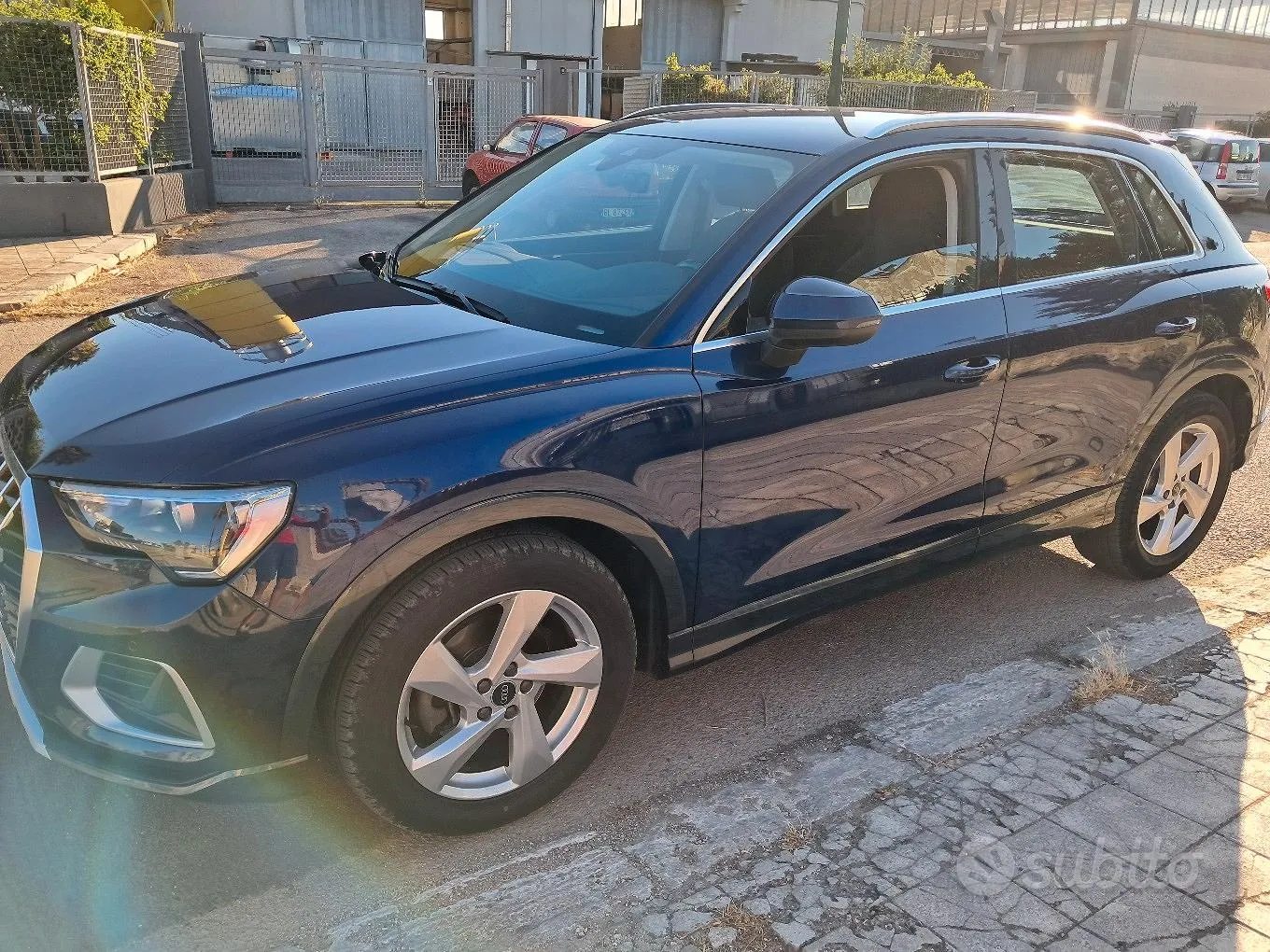 Audi Q3 2021 photo 2