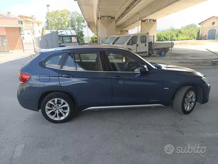 BMW X1 2011 photo 4