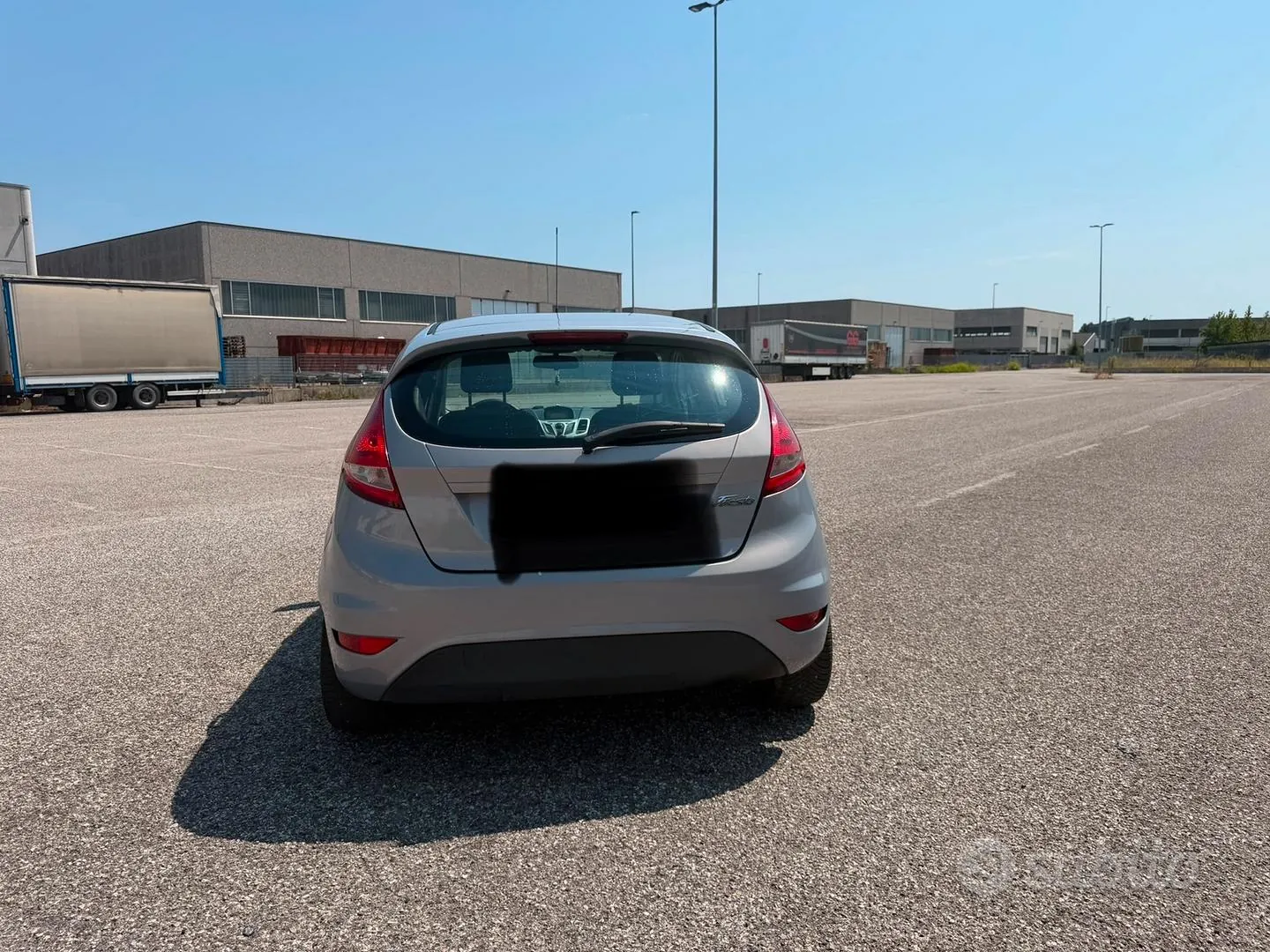 Ford Fiesta 2012 photo 3