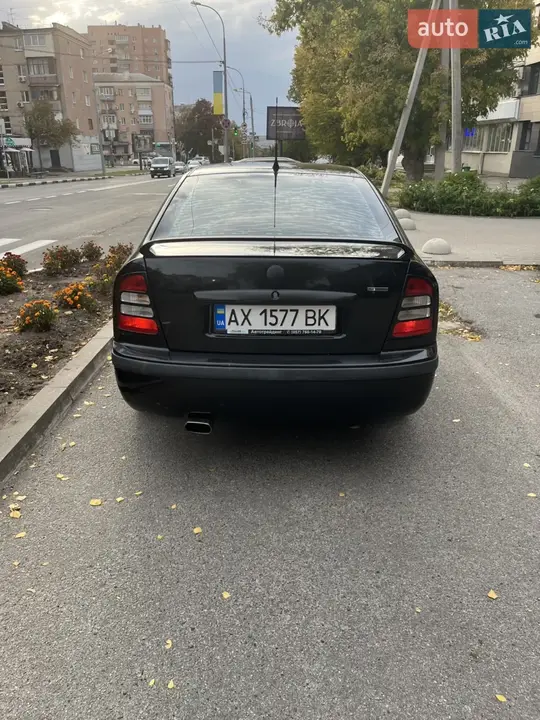 Skoda Octavia 2008 photo 3