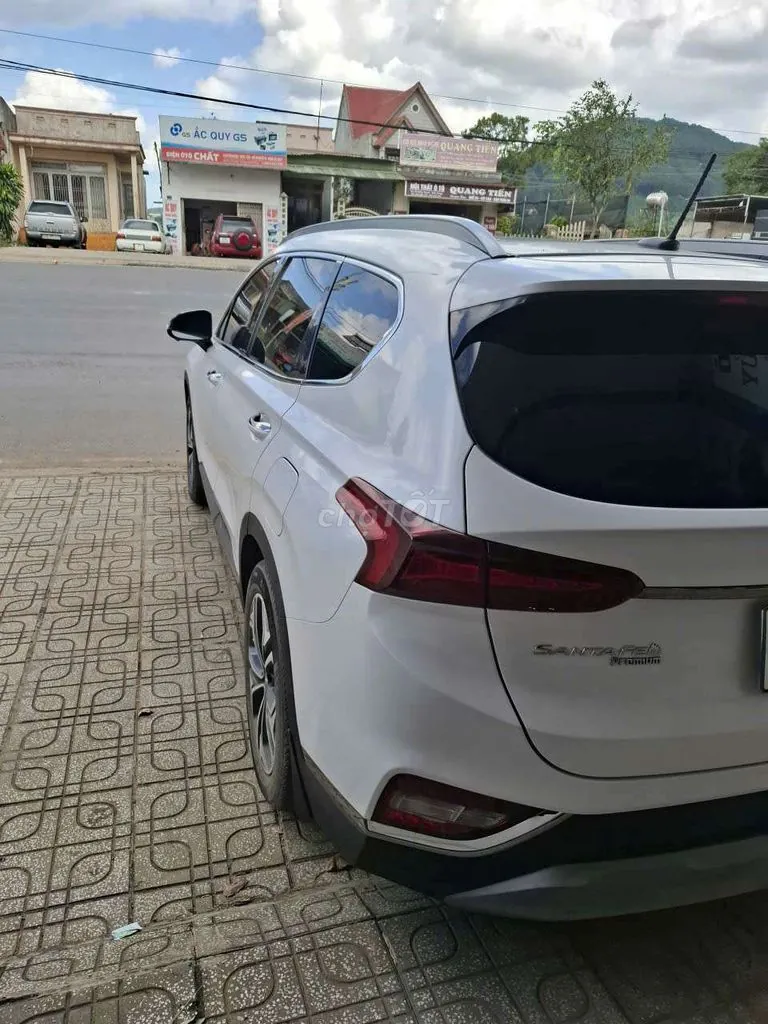 Hyundai Santa Fe 2019 photo 4