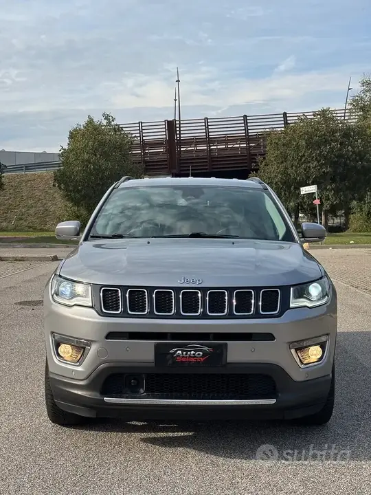 Jeep Compass 2018 photo 2