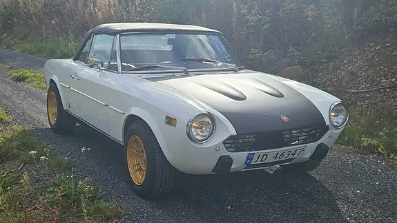 Fiat 124 Spider