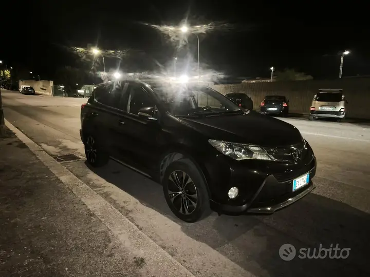 Toyota Rav4 2014 photo 2
