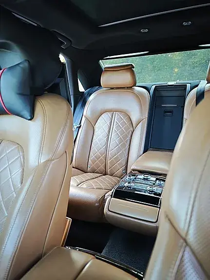 Audi A8 2015 photo 5
