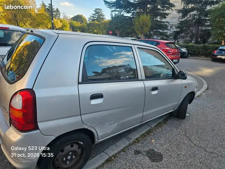 Suzuki Alto 2005 photo 2